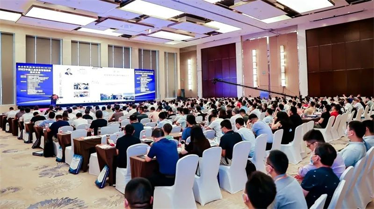 油液在線(xiàn)監(jiān)測(cè)系統(tǒng)